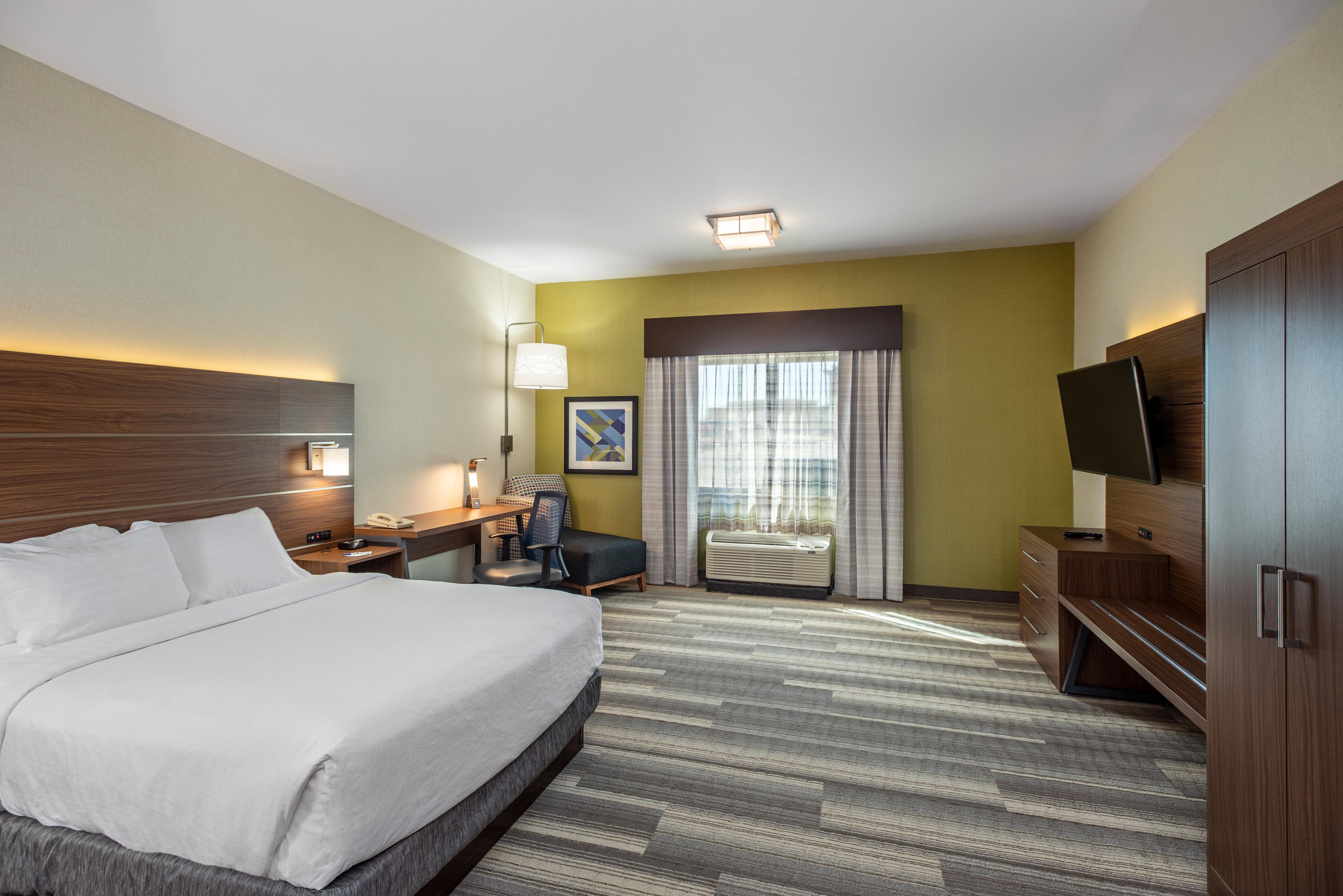 Holiday Inn Express & Suites Medicine Hat By Ihg Bagian luar foto